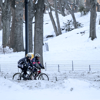 雪　極寒　自転車　防寒